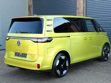 VW ID.Buzz Pro