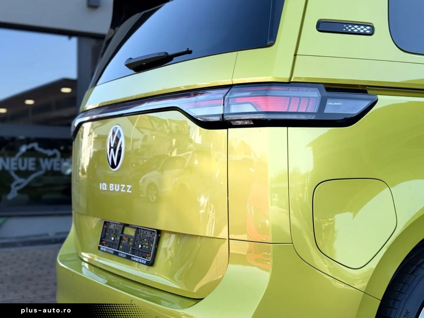 VW ID.Buzz Pro