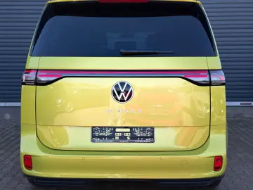 VW ID.Buzz Pro