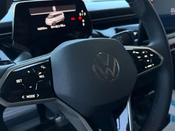 VW ID.Buzz Pro