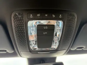 Mercedes-Benz A 180d