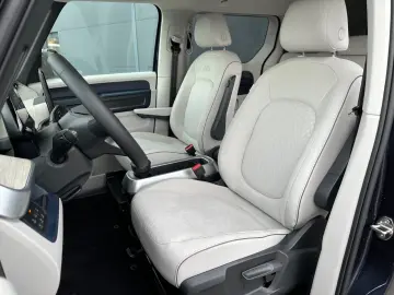 VW ID.Buzz Pro