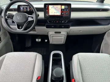 VW ID.Buzz Pro