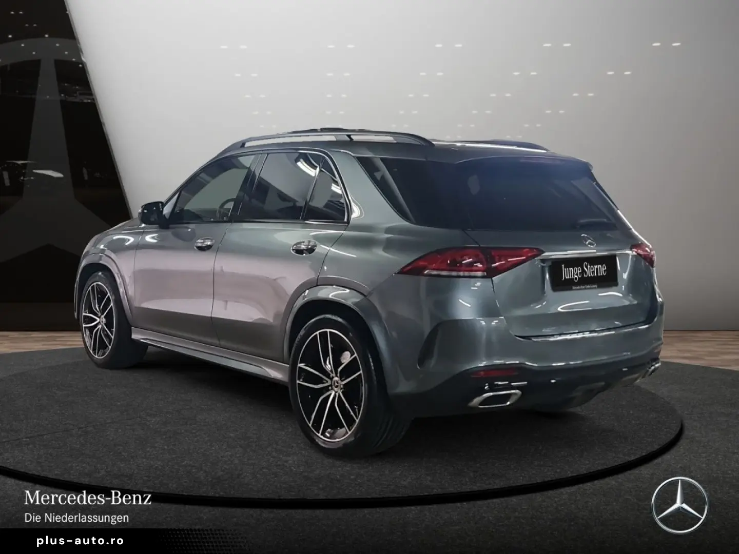 MERCEDES-BENZ GLE 450 4M AMG Night FAP Pano AIR LED Burm AHK