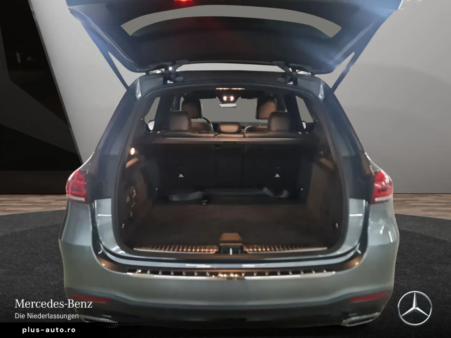 MERCEDES-BENZ GLE 450 4M AMG Night FAP Pano AIR LED Burm AHK