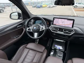 BMW X3 xDrive 20d AUT M PAKET VIR LASER PANO AHK VOL