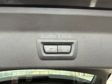 BMW X3 xDrive 20d AUT M PAKET VIR LASER PANO AHK VOL