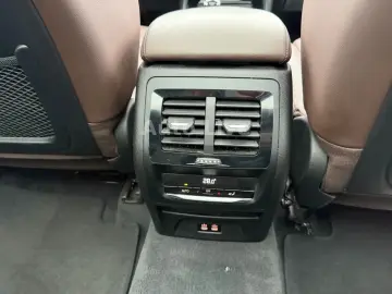 BMW X3 xDrive 20d AUT M PAKET VIR LASER PANO AHK VOL