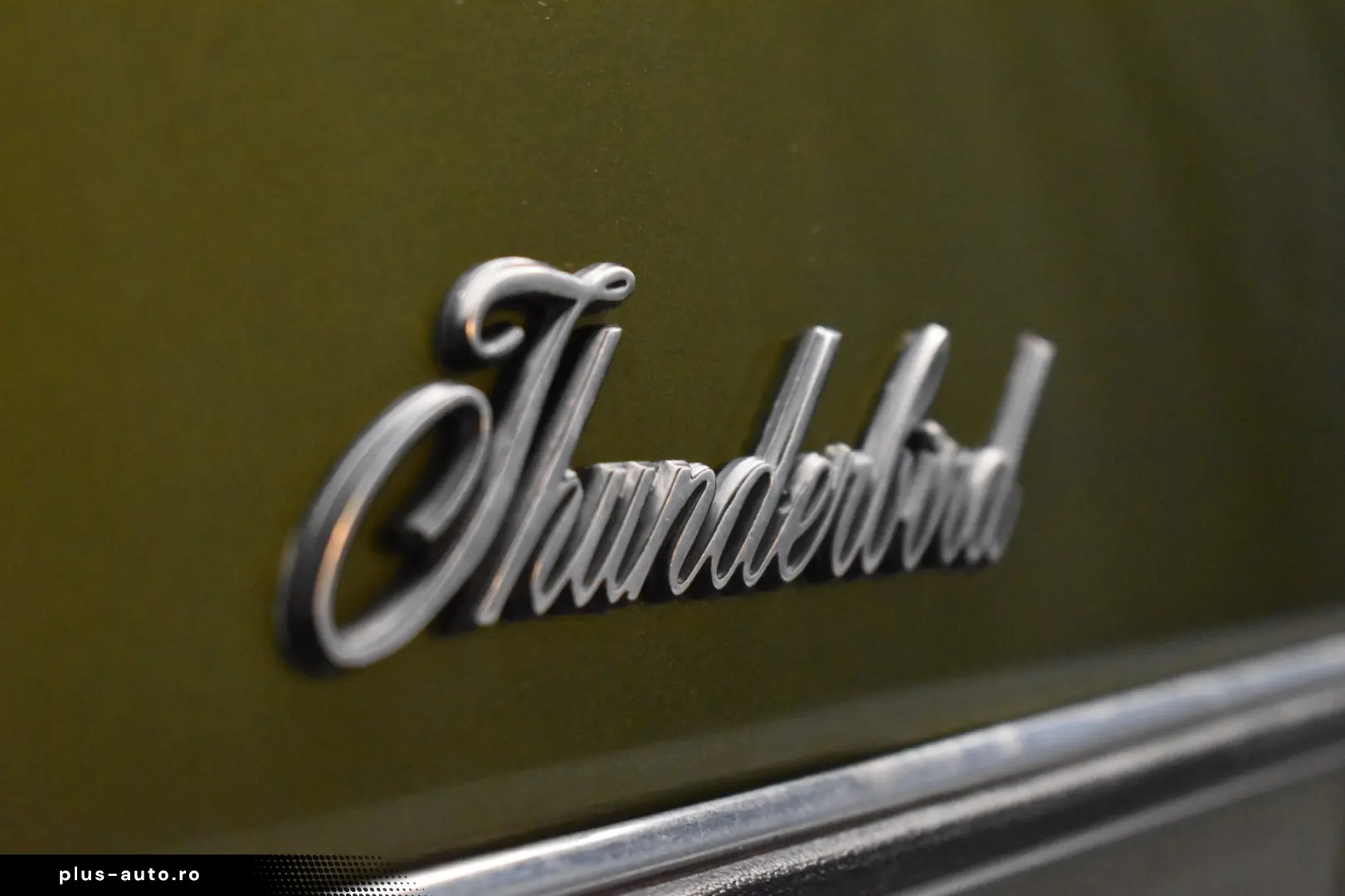 Ford Thunderbird