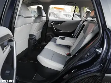 Toyota RAV4 2.5 4x4 Style Selection