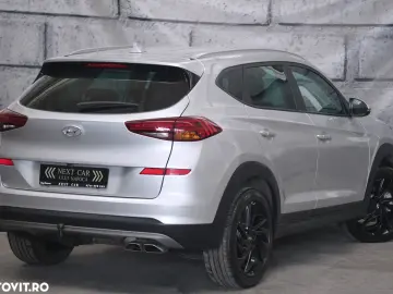 Hyundai Tucson blue 1.6