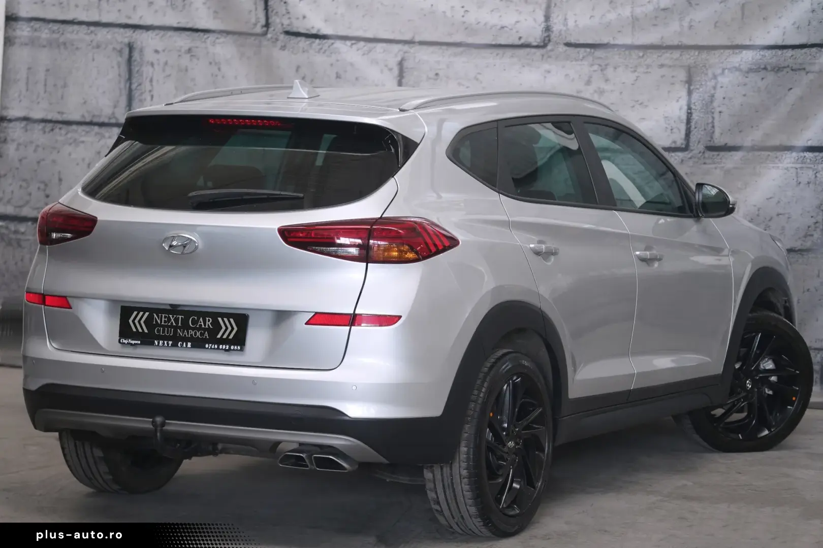 Hyundai Tucson blue 1.6