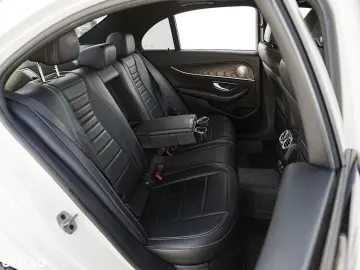 Mercedes-Benz E 220 d 9G-TRONIC AMG Line