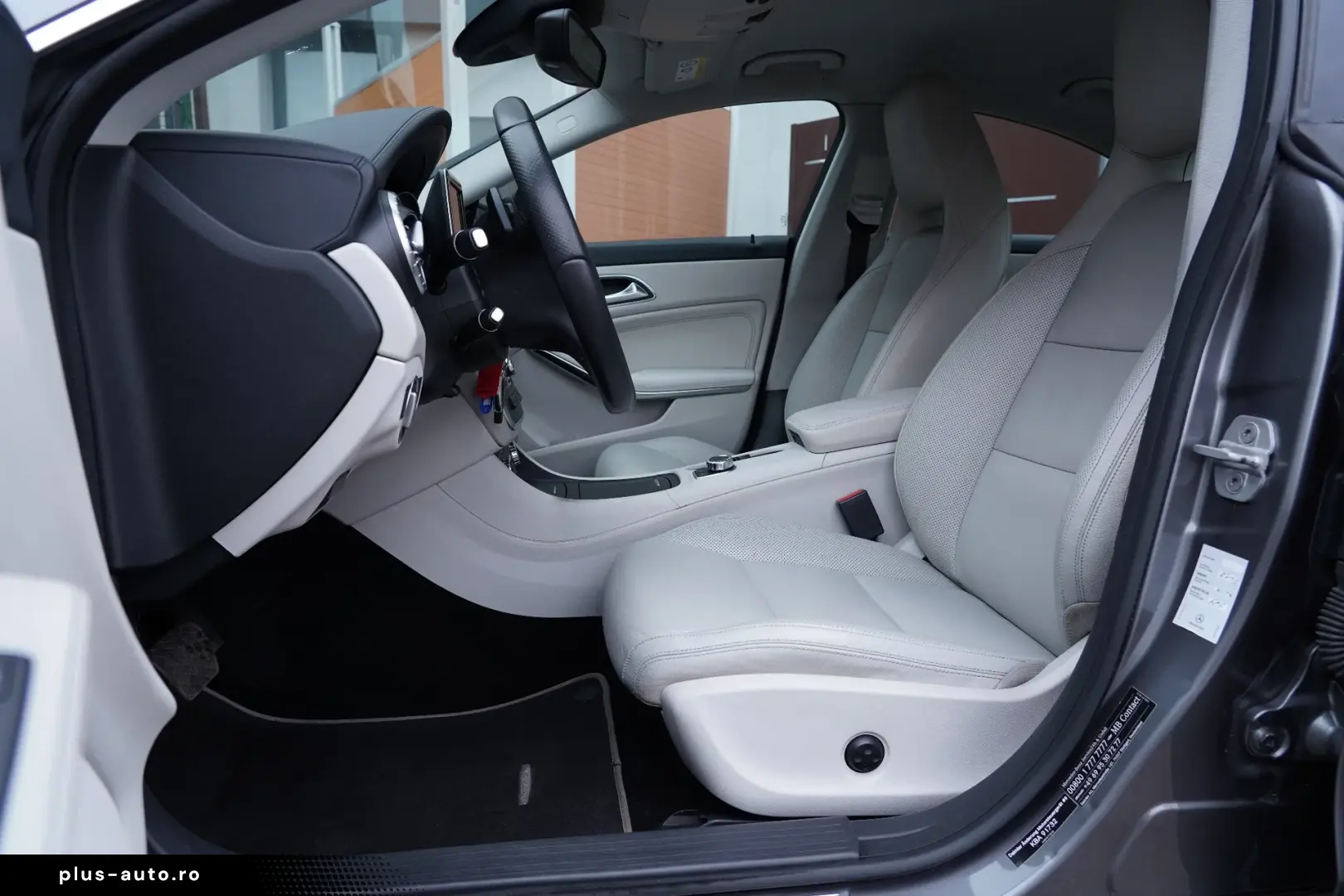 Mercedes-Benz CLA ver-200