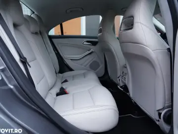 Mercedes-Benz CLA ver-200