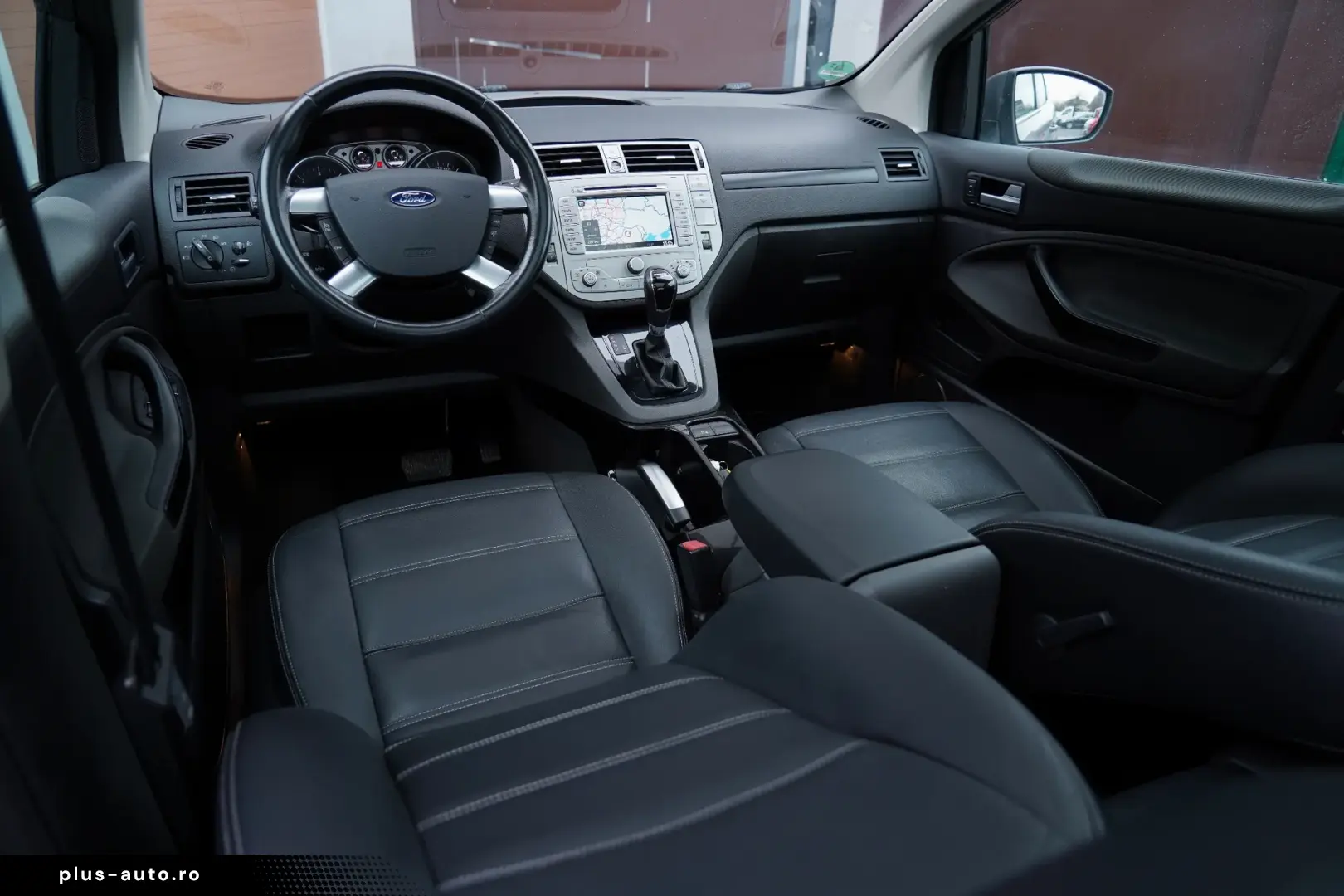 Ford Kuga 2.0 TDCi 4WD Powershift Titanium