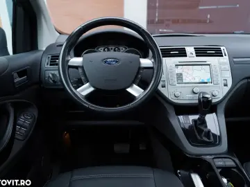 Ford Kuga 2.0 TDCi 4WD Powershift Titanium