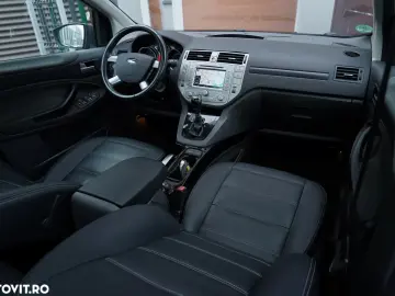 Ford Kuga 2.0 TDCi 4WD Powershift Titanium