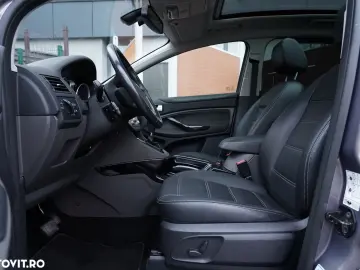 Ford Kuga 2.0 TDCi 4WD Powershift Titanium