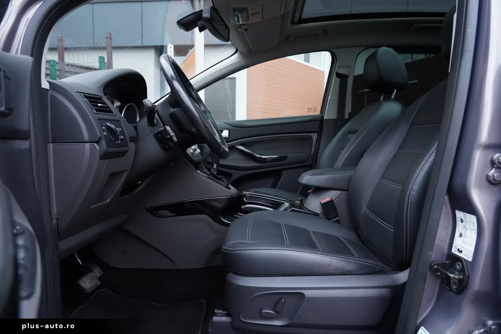 Ford Kuga 2.0 TDCi 4WD Powershift Titanium