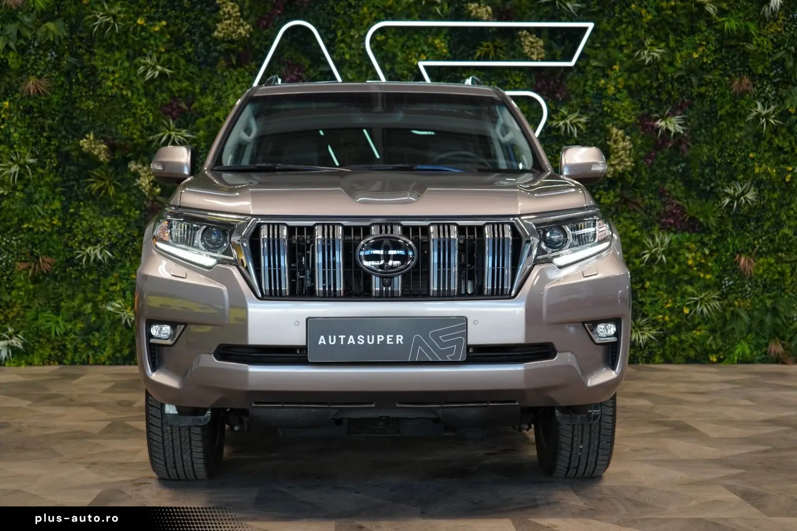 TOYOTA LAND CRUISER 2.8D-4D 4WD