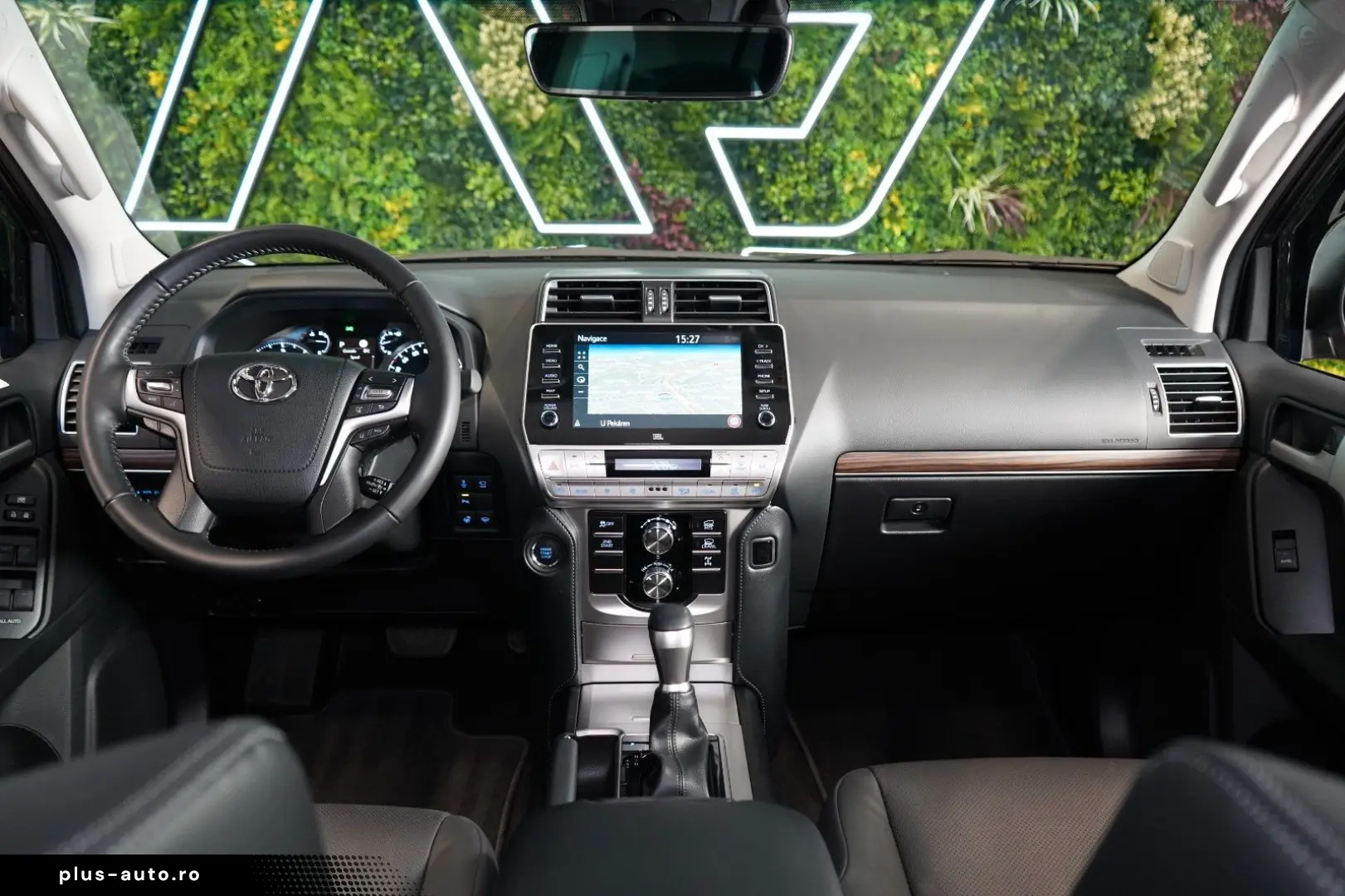 TOYOTA LAND CRUISER 2.8D-4D 4WD