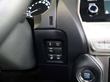 TOYOTA LAND CRUISER 2.8D-4D 4WD