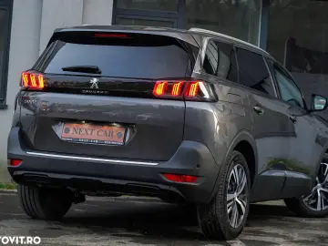 Peugeot 5008 PureTech 130