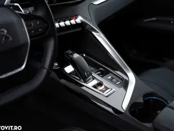 Peugeot 5008 PureTech 130