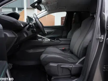 Peugeot 5008 PureTech 130