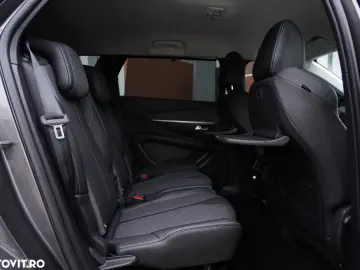 Peugeot 5008 PureTech 130