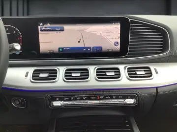 MERCEDES-BENZ GLE 450 d 4M AMG PANO AIRM DISTR BURMESTER AHK