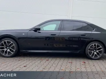 BMW 740d xDrive M Sport