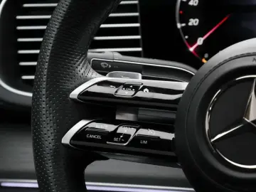 MERCEDES-BENZ GLE 450 d 4M Cp AMG-Sport Pano Night A&hellip;