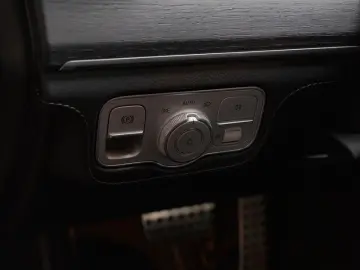 MERCEDES-BENZ GLE 450 d 4M AMG-Sport Pano Burm AHK Sitzklima