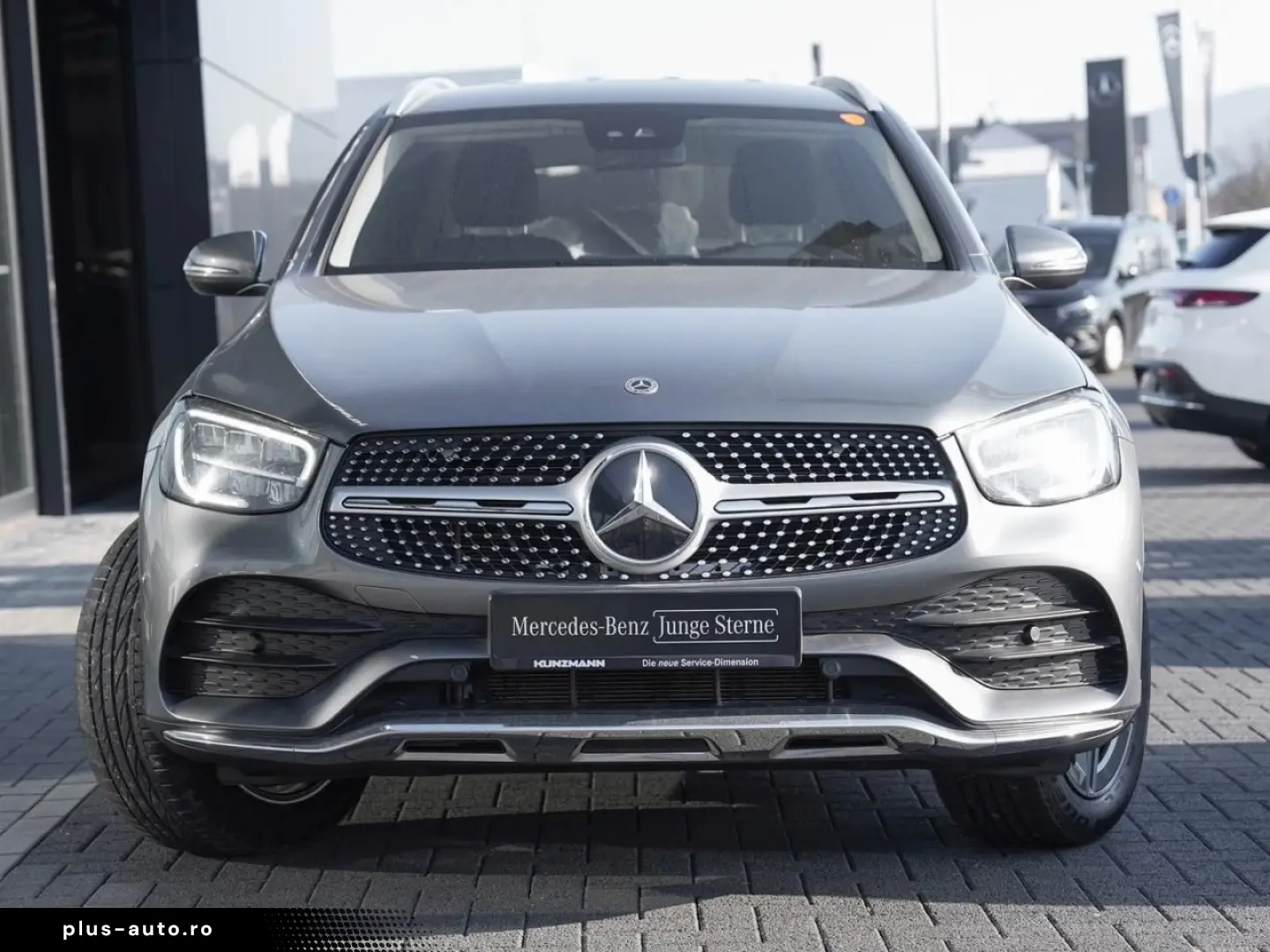 MERCEDES-BENZ GLC 300 e 4M AMG MBUX Navi EasyPack Ka&hellip;
