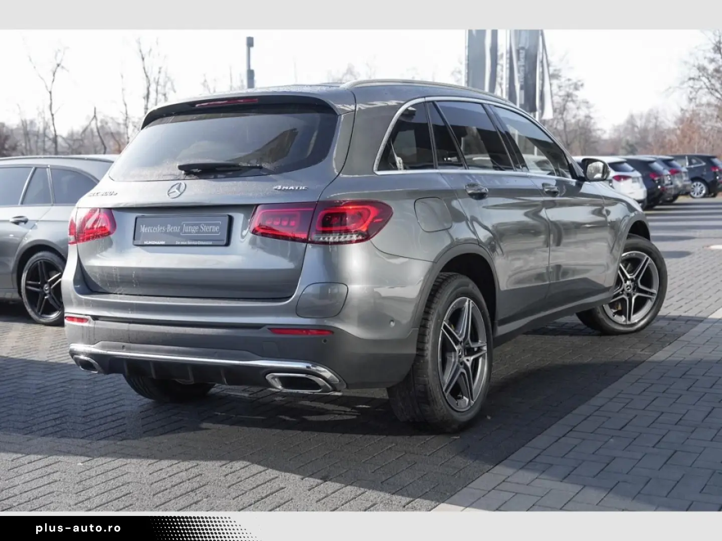 MERCEDES-BENZ GLC 300 e 4M AMG MBUX Navi EasyPack Ka&hellip;