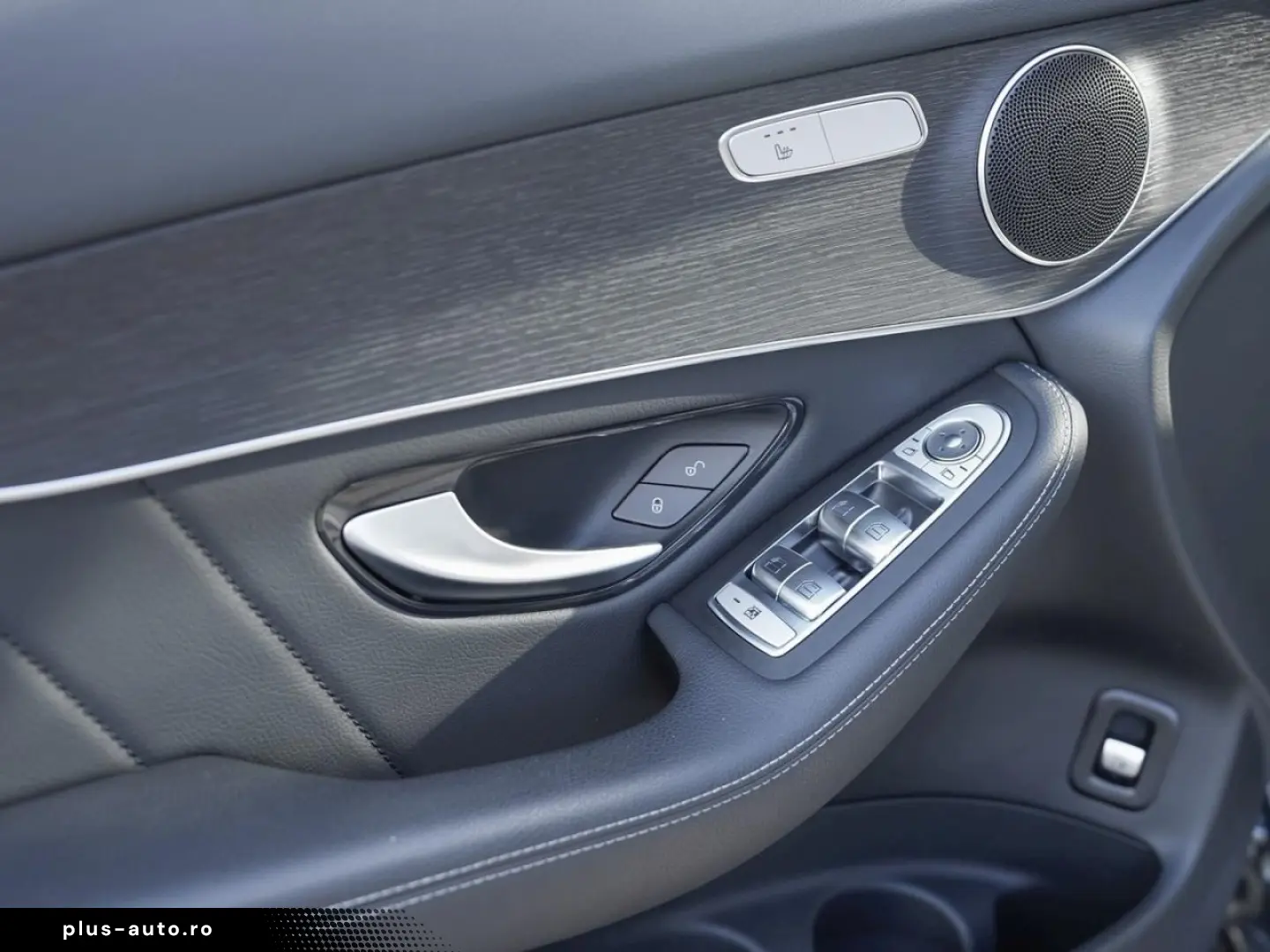 MERCEDES-BENZ GLC 300 e 4M AMG MBUX Navi EasyPack Ka&hellip;