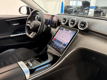 Mercedes-Benz C 300 e Lim. AMGLine Night Distr.  Digi