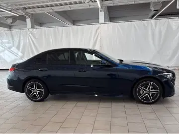 Mercedes-Benz C 300 e Lim. AMGLine Night Distr.  Digi