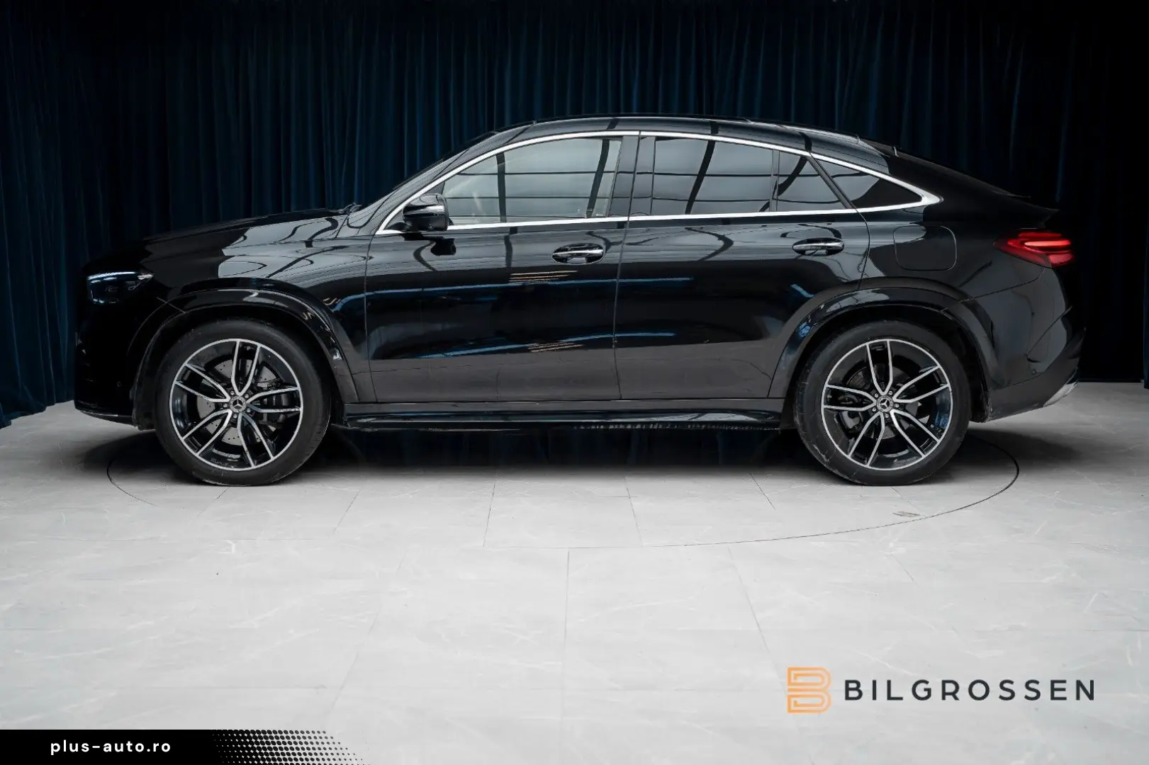 MERCEDES-BENZ GLE 350 de 4Matic Coupe AMG Pano Burmester HUD