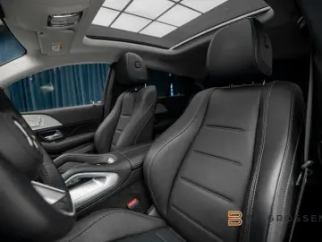 MERCEDES-BENZ GLE 350 de 4Matic Coupe AMG Pano Burmester HUD