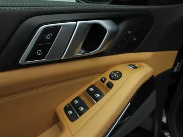 BMW X5 xDrive40i   M-Sportpakket   LED   HUD   Activ