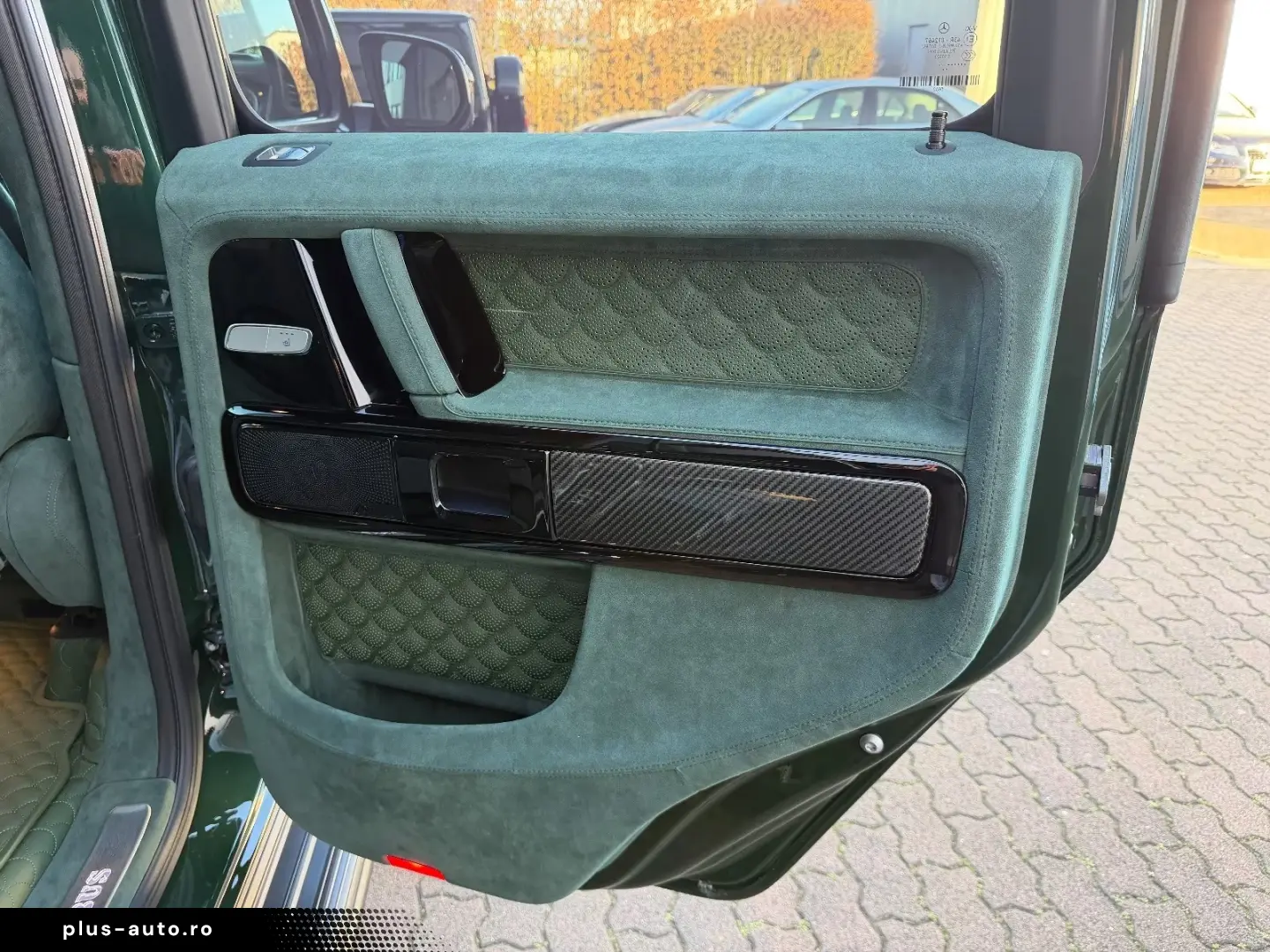 Mercedes Benz G63AMG B800 Brabus Deep Green Solid