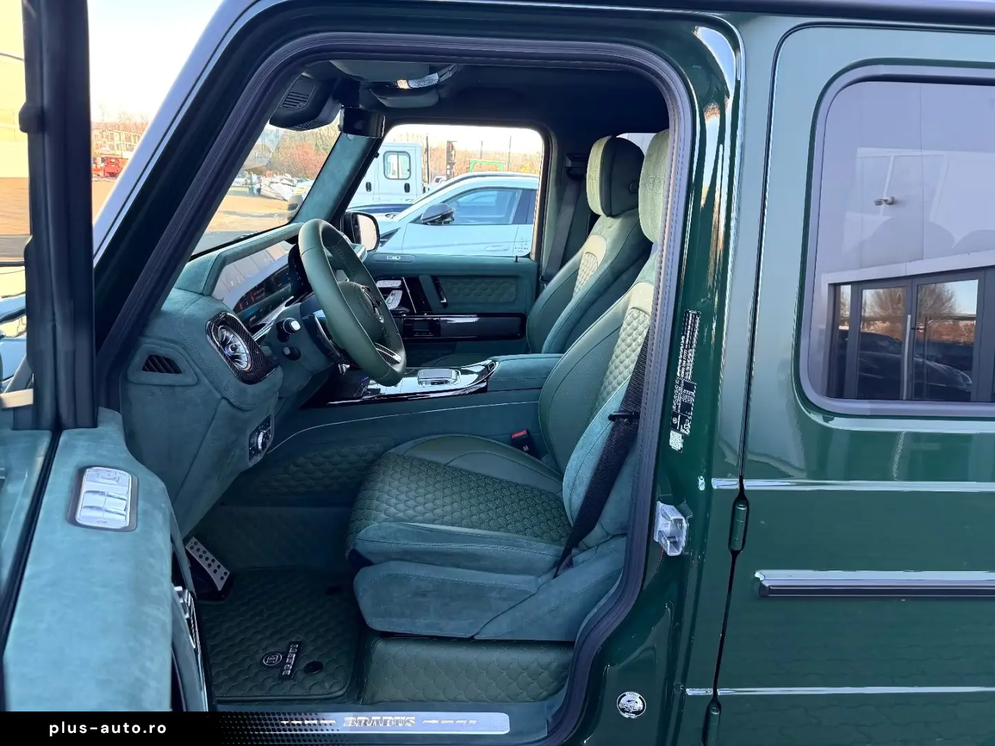 Mercedes Benz G63AMG B800 Brabus Deep Green Solid
