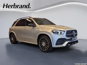 MERCEDES-BENZ GLE 350 de 4M AMG Airmatic Pano HUD Burmester