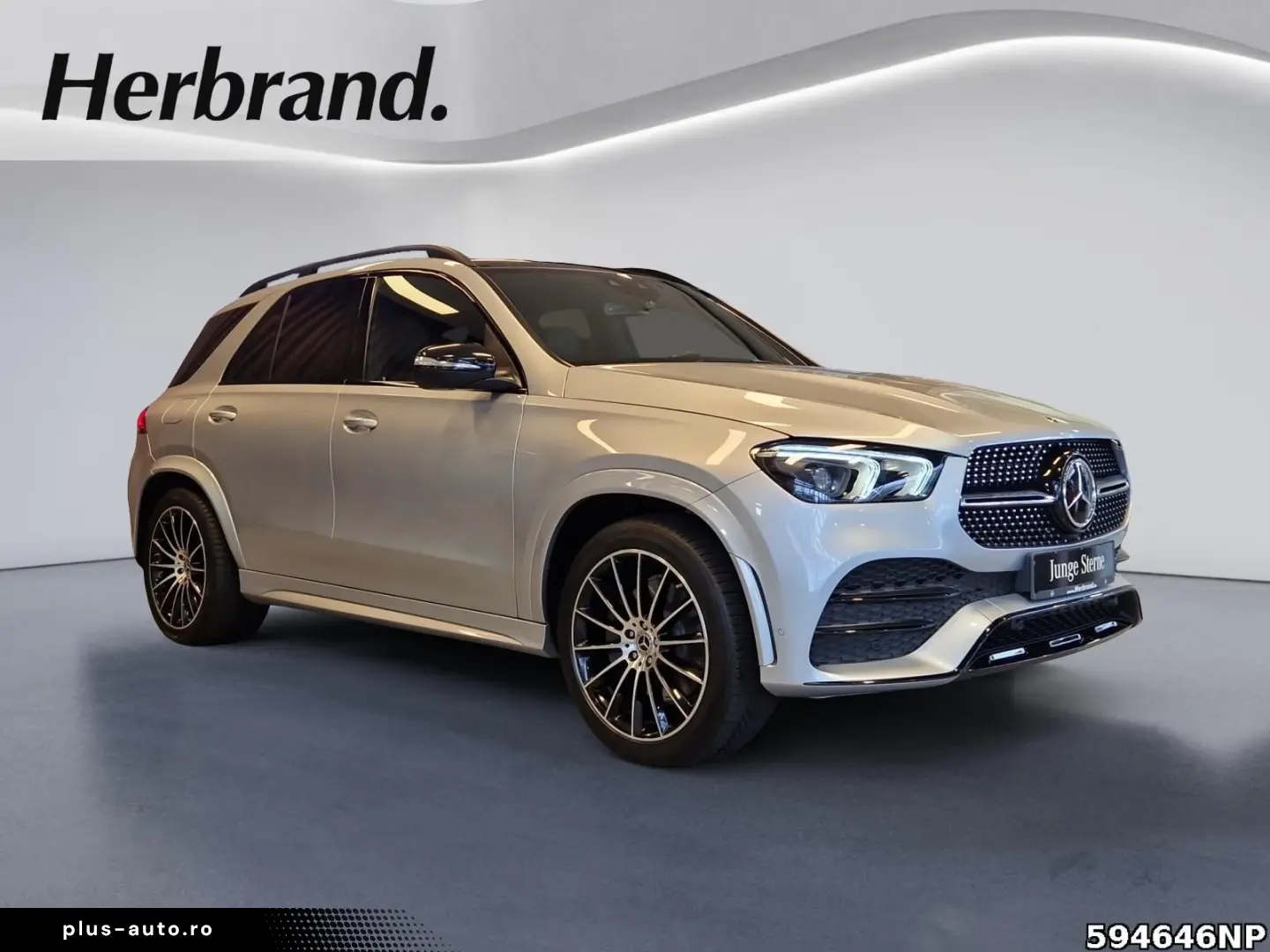 MERCEDES-BENZ GLE 350 de 4M AMG Airmatic Pano HUD Burmester