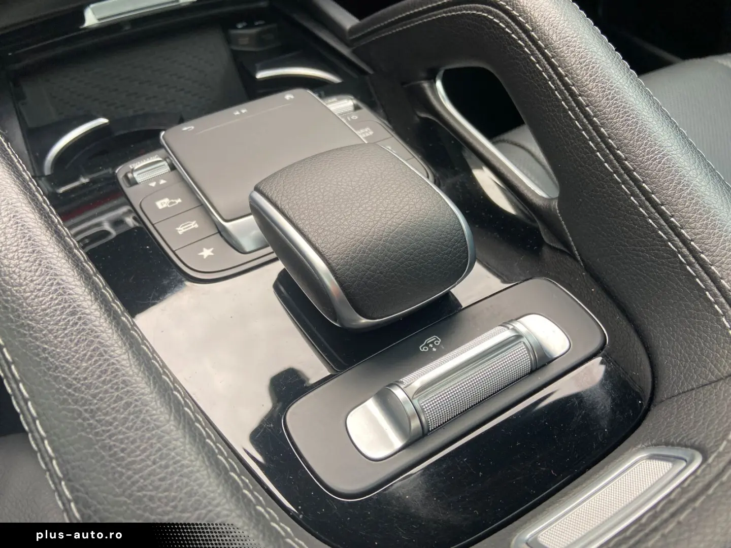 MERCEDES-BENZ GLE 350 de 4M AMG AIRMATIC HUD Pano Na&hellip;