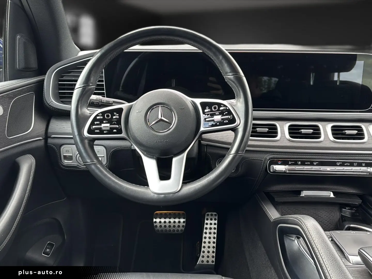MERCEDES-BENZ GLE 350 de AMG 21 Pano 360 Mubeam HUD Lheizung