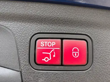 MERCEDES-BENZ GLE 350 de AMG 21 Pano 360 Mubeam HUD Lheizung